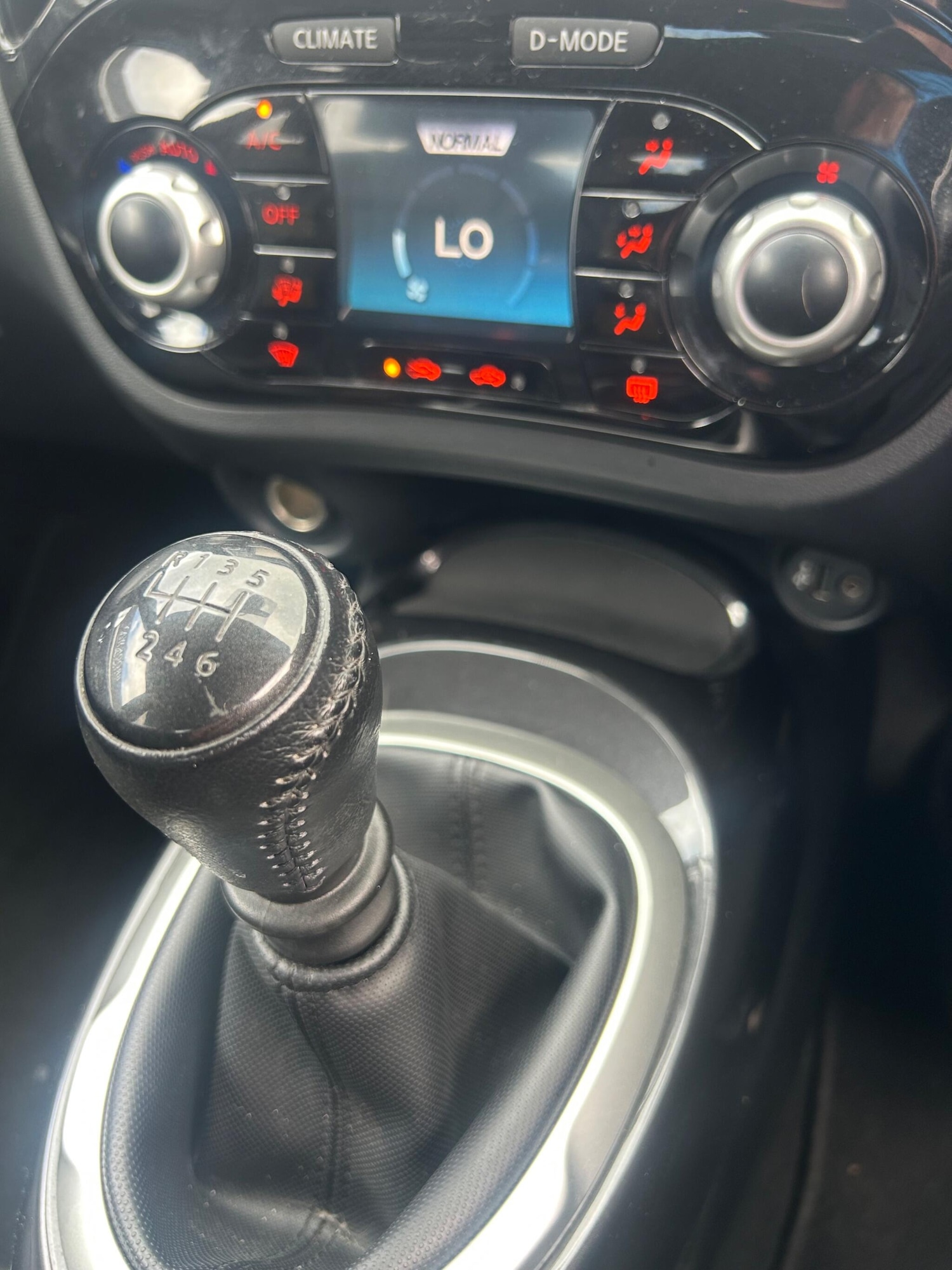 Used Nissan Juke 2018 for sale - 75940228: Photo 23