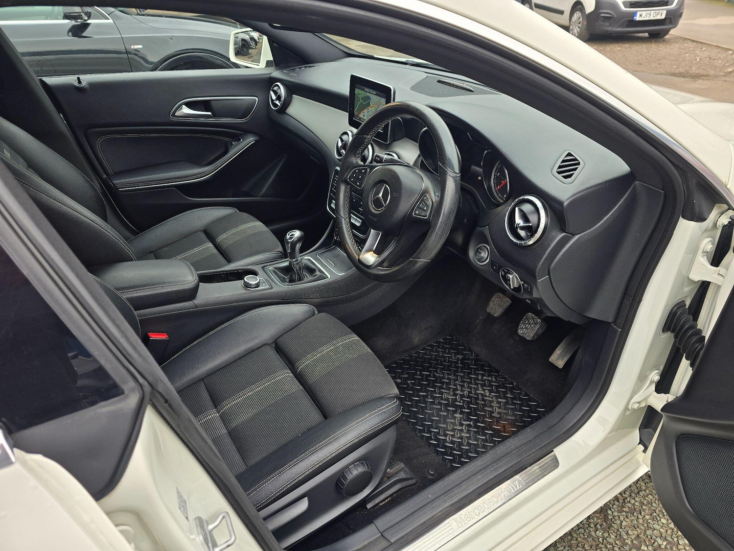 Used Mercedes-Benz CLA 2017 for sale - 77611598: Photo 10