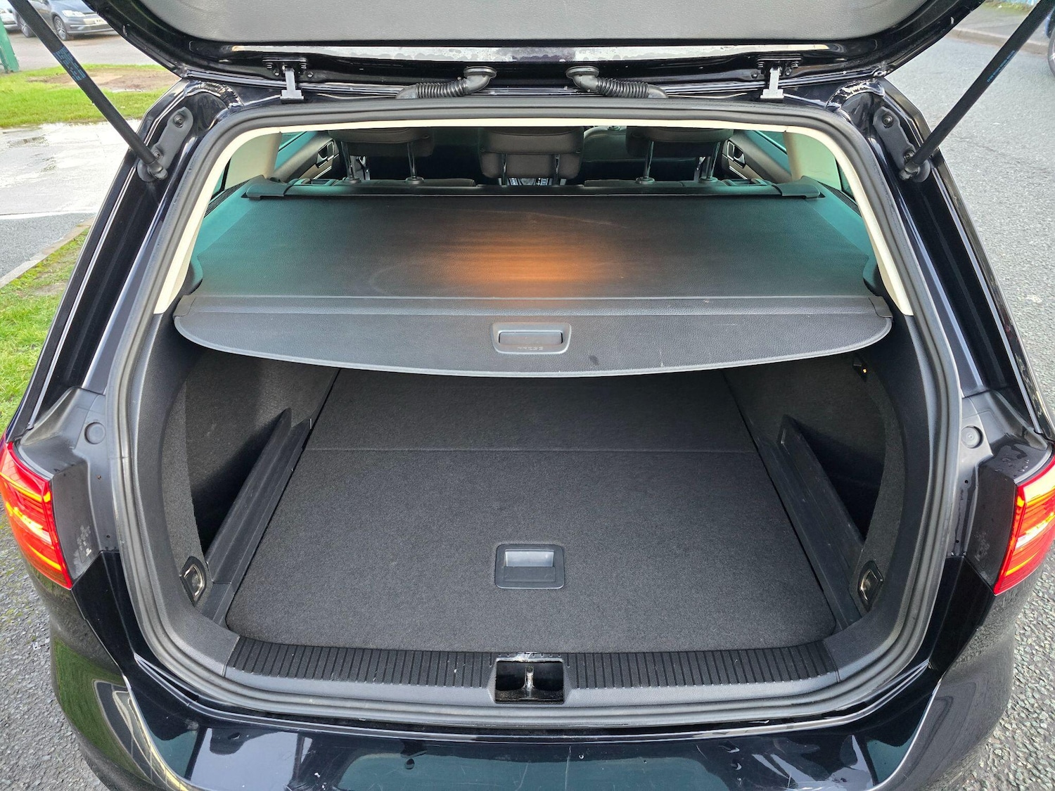 Used Volkswagen Passat 2016 for sale - 77253920: Photo 44