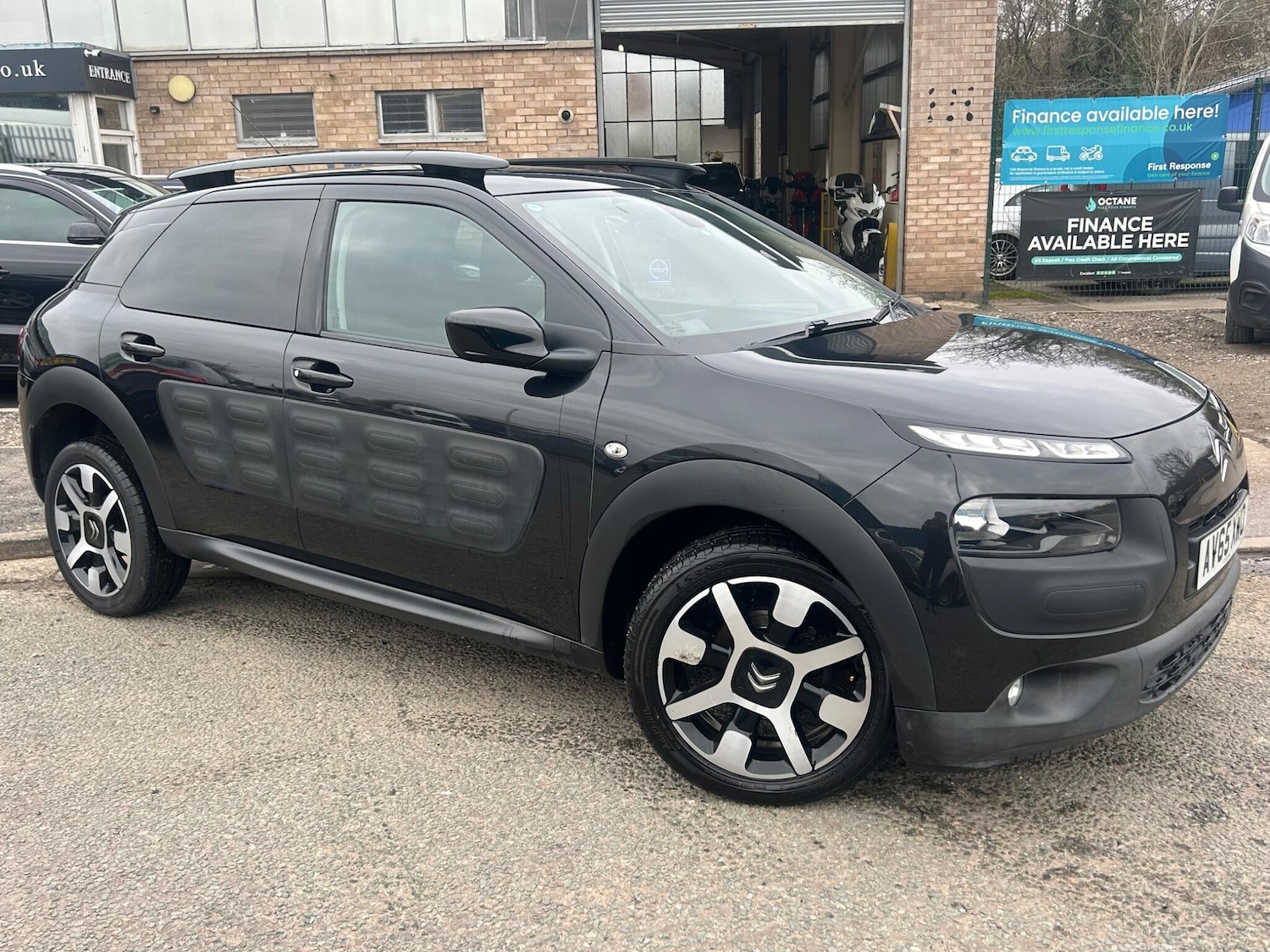 Used Citroen C4 Cactus 2015 for sale - 77793885: Photo 13