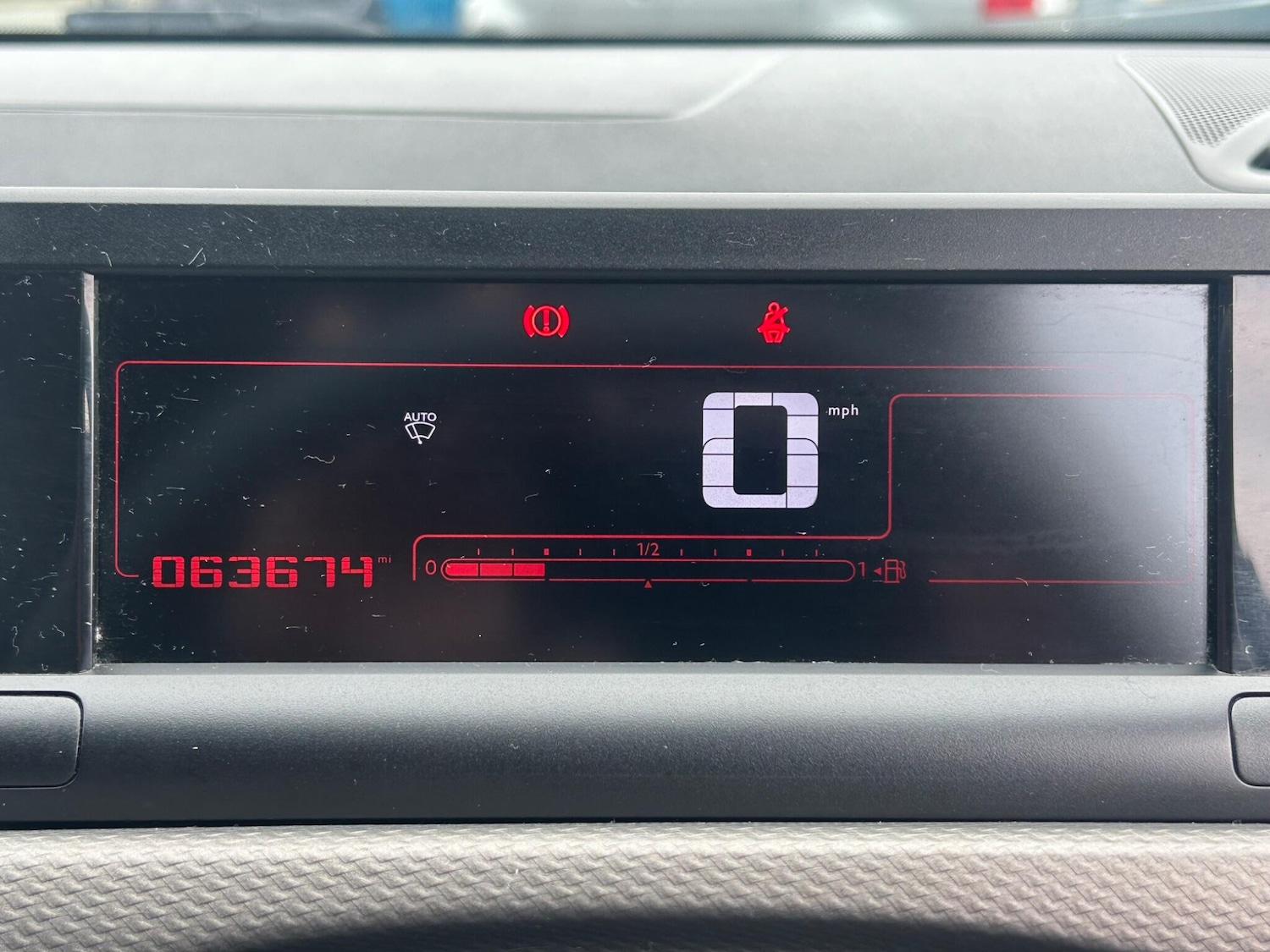 Used Citroen C4 Cactus 2015 for sale - 77793885: Photo 27