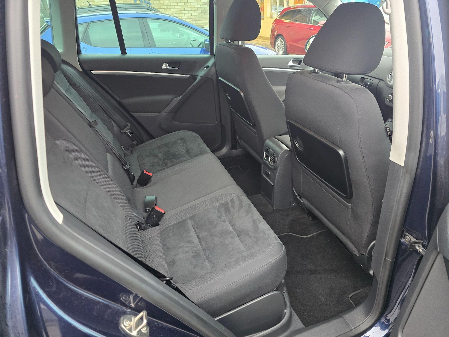 Used Volkswagen Tiguan 2015 for sale - 77039933: Photo 14