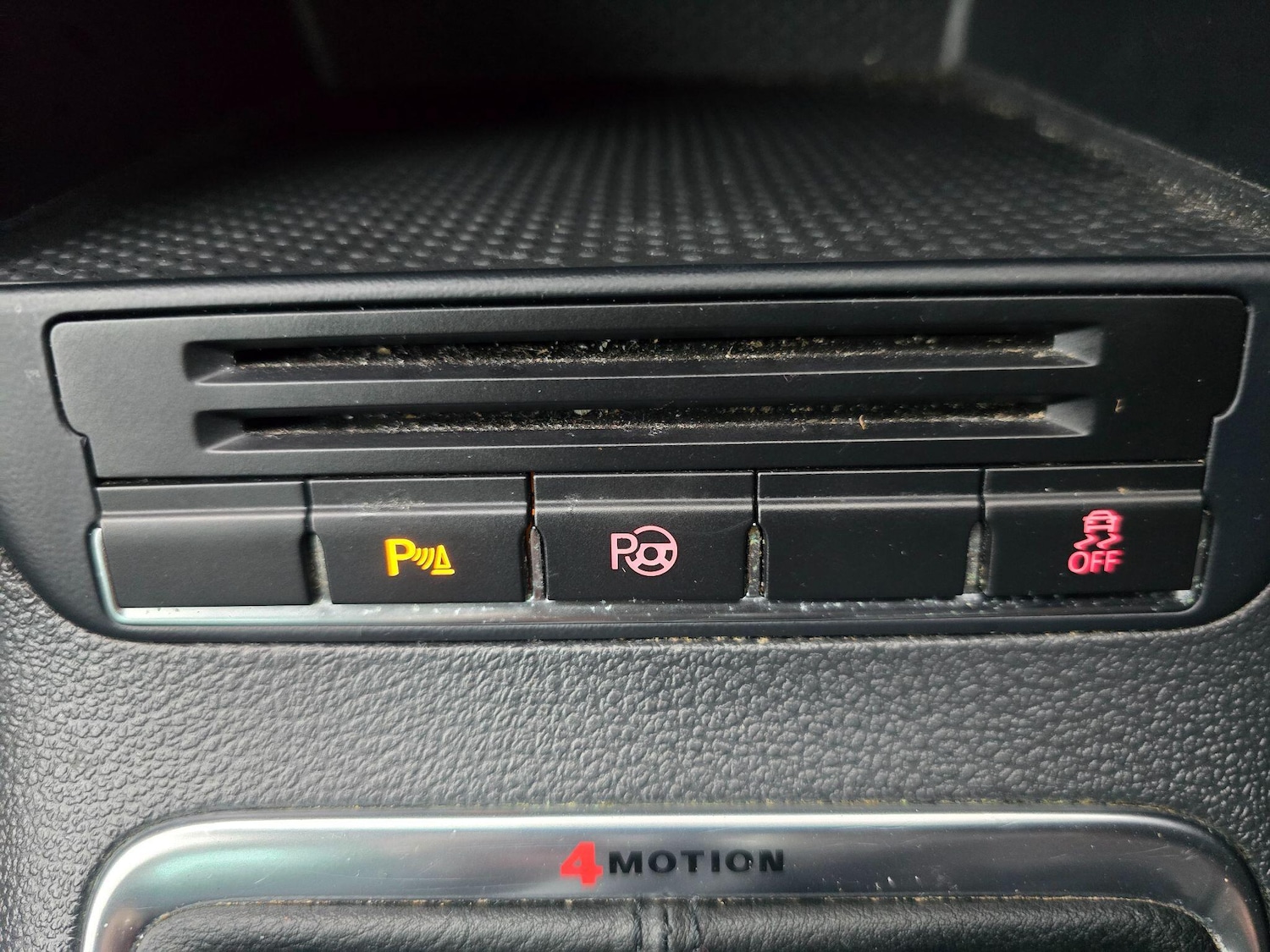 Used Volkswagen Tiguan 2015 for sale - 77039933: Photo 27