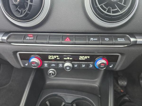 Used Audi A3 Cabriolet 2017 for sale - 76122004: Photo 25