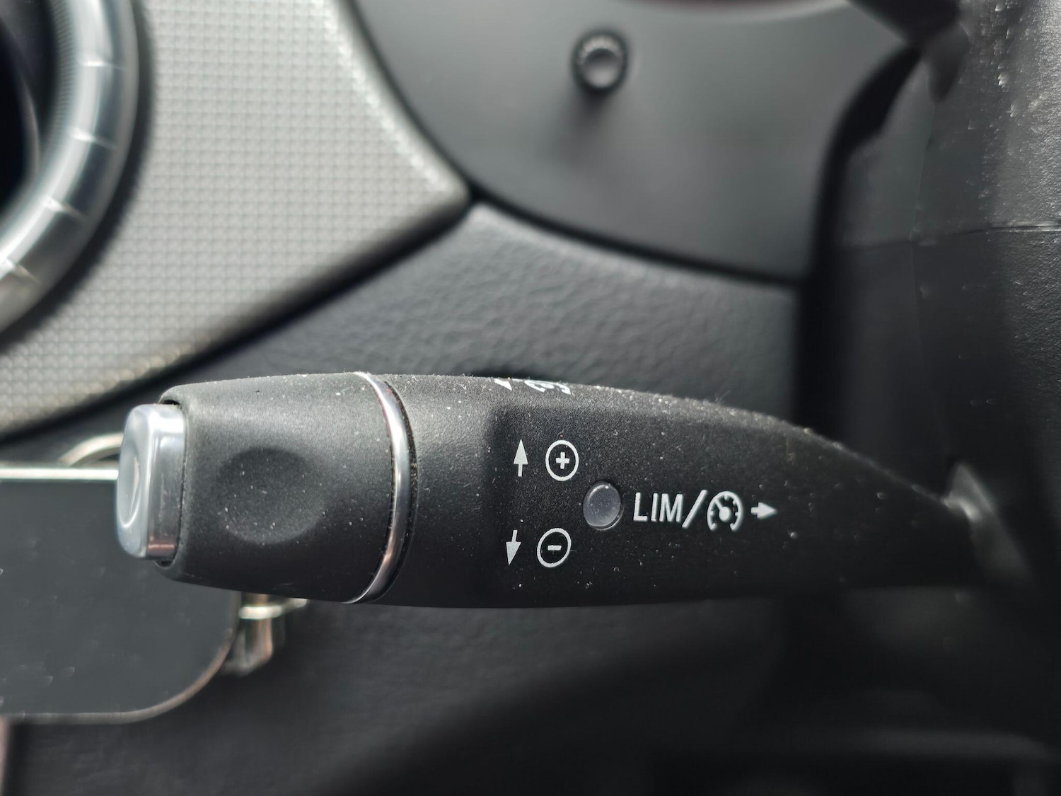 Used Mercedes-Benz CLA 2017 for sale - 77611755: Photo 30