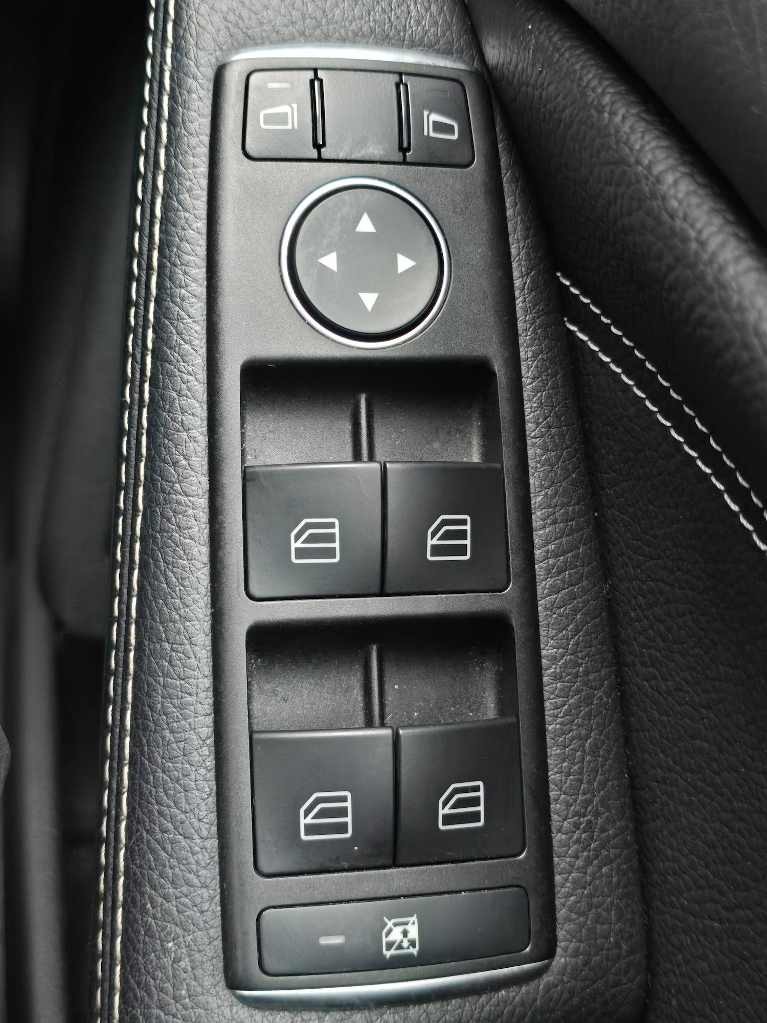 Used Mercedes-Benz CLA 2017 for sale - 77611755: Photo 34