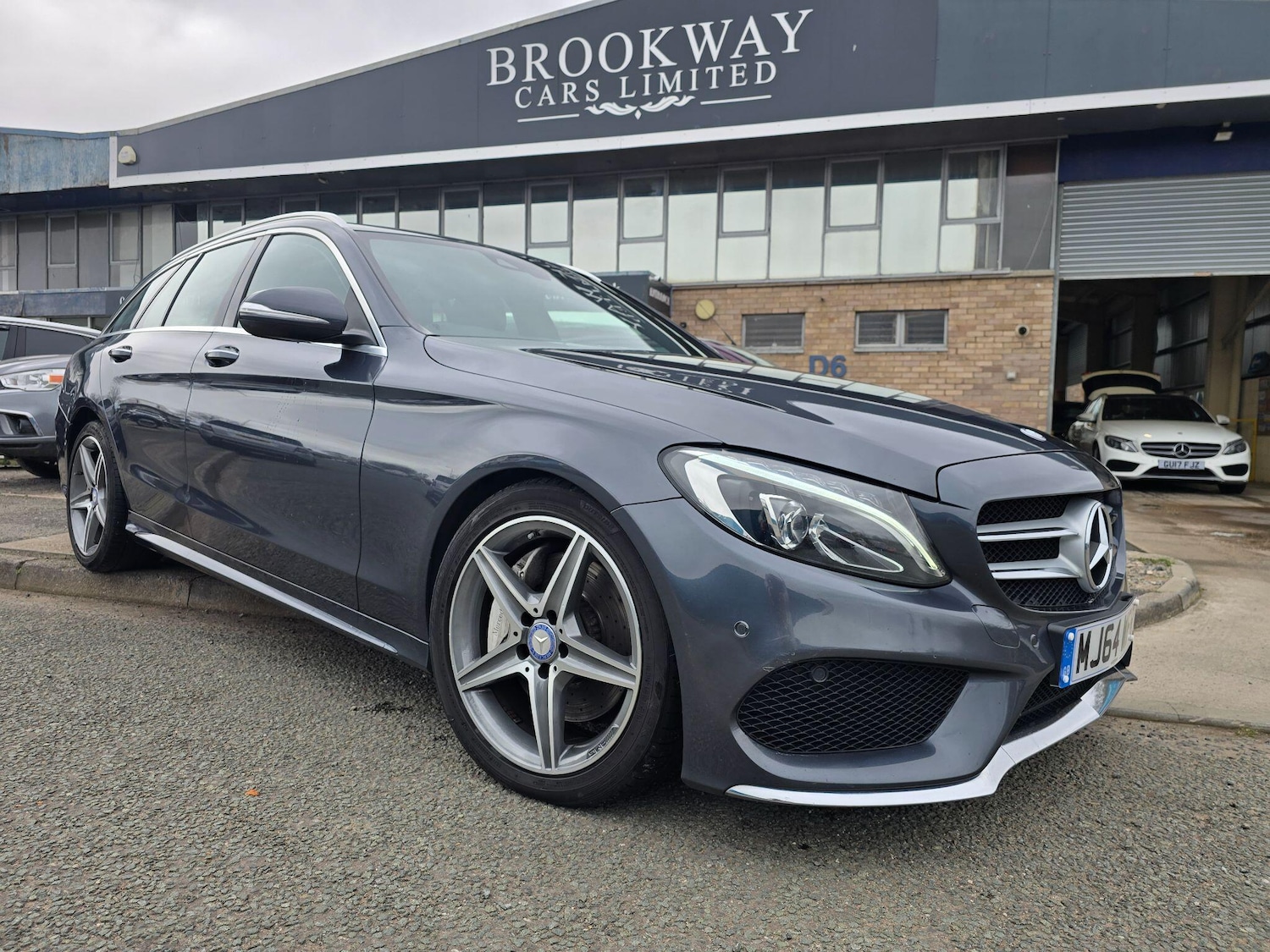 Used Mercedes-Benz C Class 2015 for sale - 78006695: Photo 1