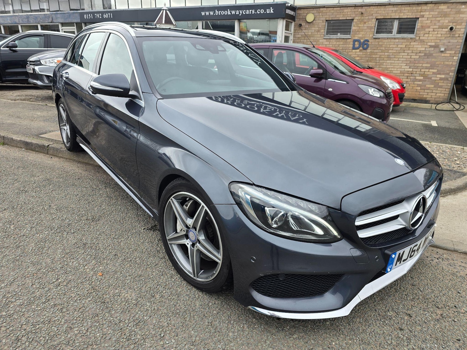 Used Mercedes-Benz C Class 2015 for sale - 78006695: Photo 2