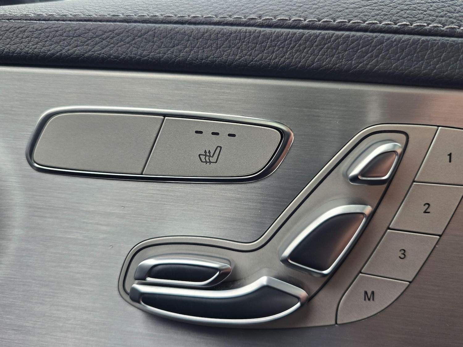 Used Mercedes-Benz C Class 2015 for sale - 78006695: Photo 42