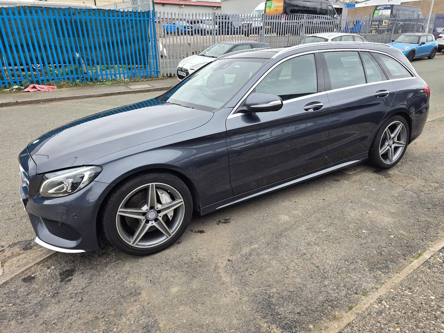 Used Mercedes-Benz C Class 2015 for sale - 78006695: Photo 7