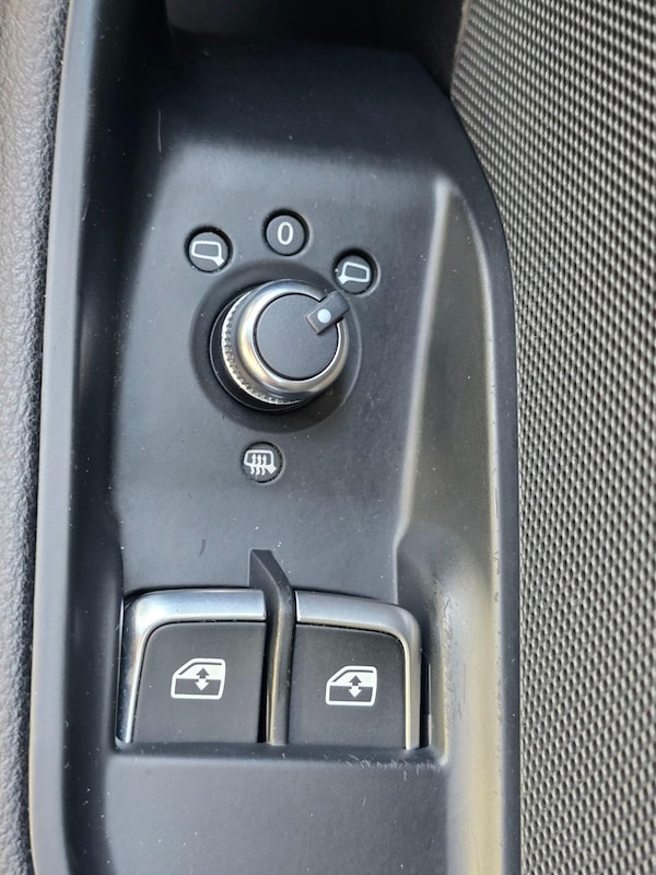 Used Audi A3 2016 for sale - 76215577: Photo 30