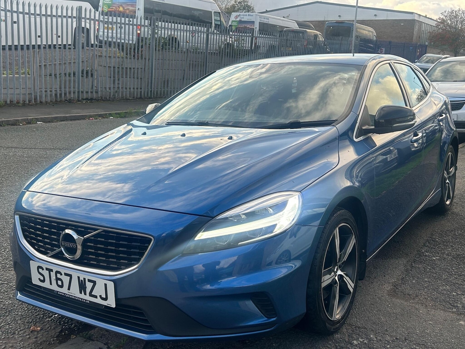 Used Volvo V40 2018 for sale - 76326958: Photo 17