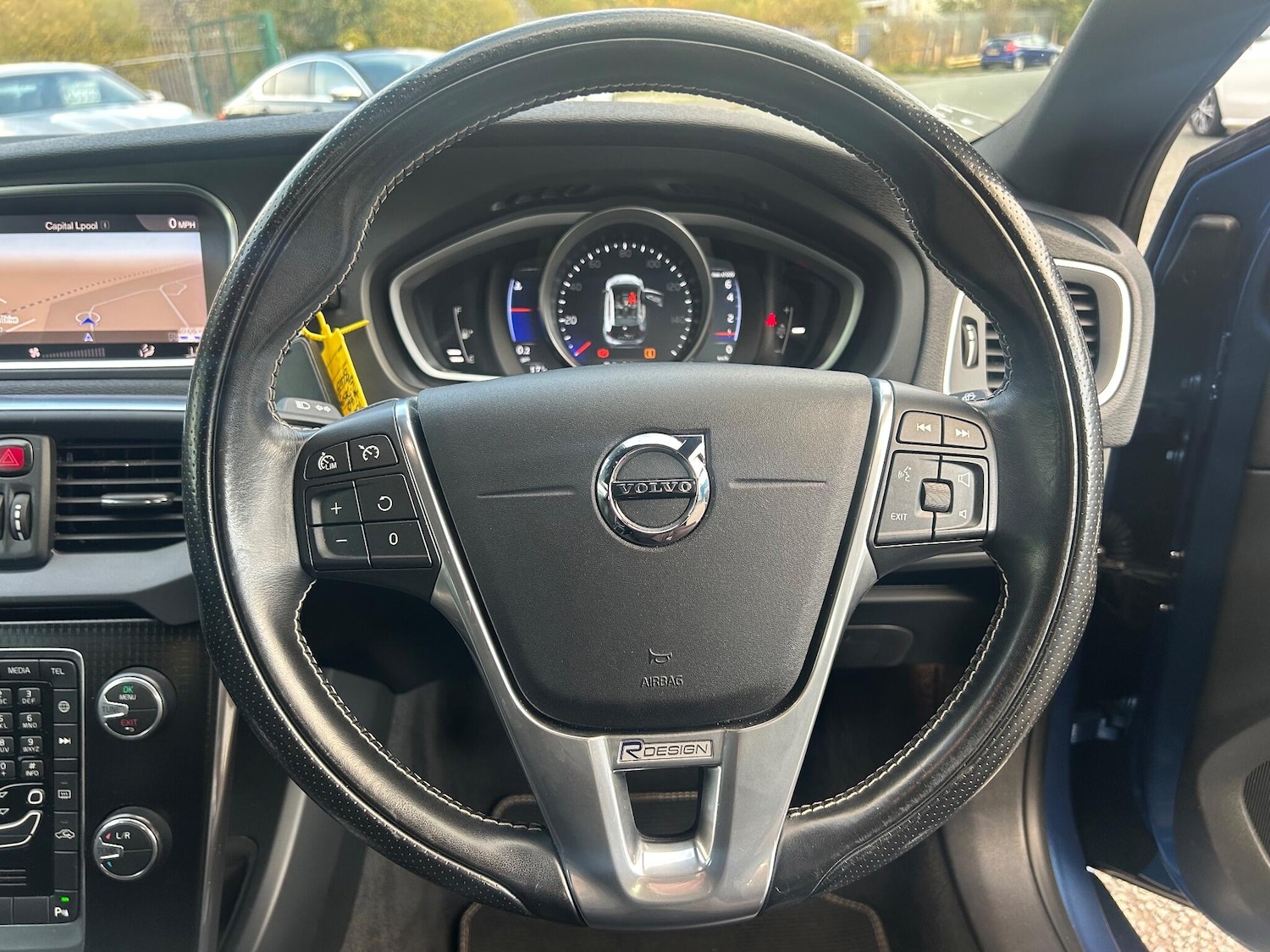 Used Volvo V40 2018 for sale - 76326958: Photo 29