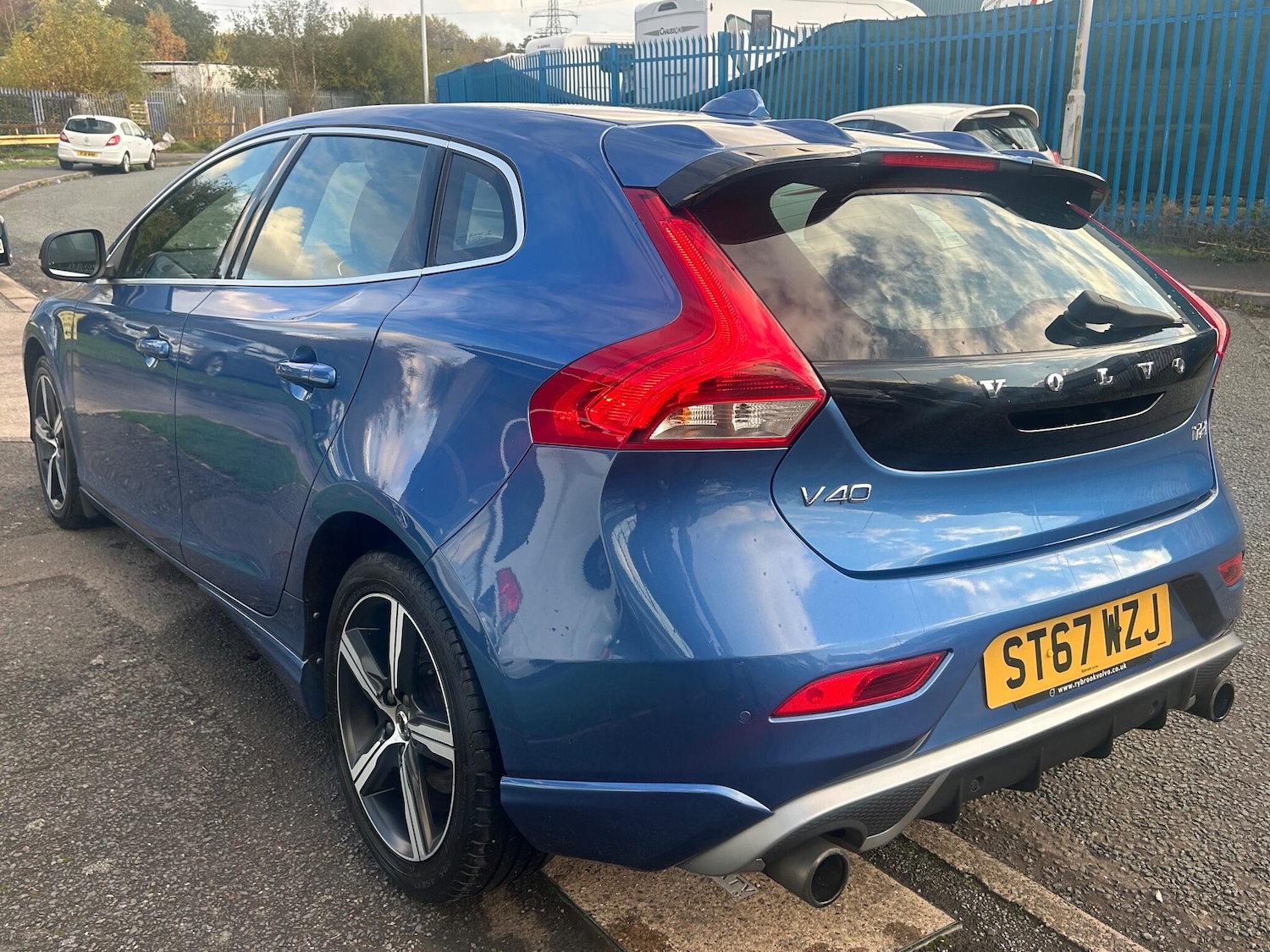Used Volvo V40 2018 for sale - 76326958: Photo 5