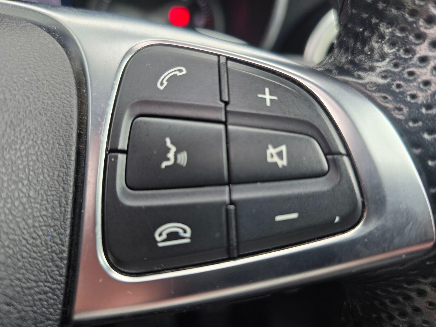 Used Mercedes-Benz GLC for sale - 77993531: Photo 33