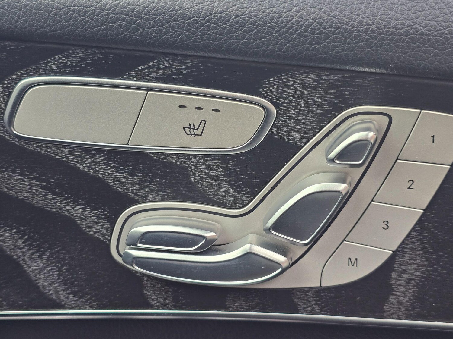 Used Mercedes-Benz GLC for sale - 77993531: Photo 45