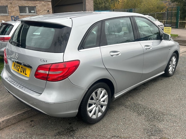 Used Mercedes-Benz B-Class 2012 for sale - 76227465: Photo 5