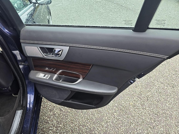 Used Jaguar XF 2015 for sale - 75719676: Photo 14