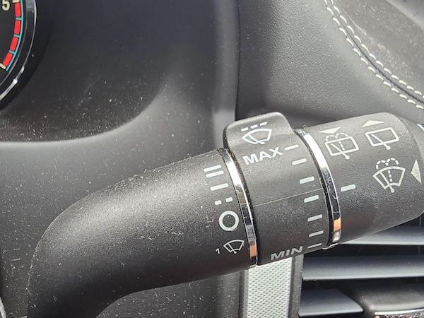 Used Jaguar XF 2015 for sale - 75719676: Photo 32