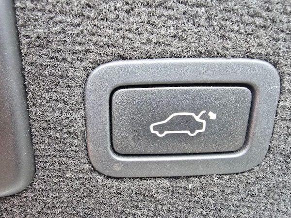 Used Jaguar XF 2015 for sale - 75719676: Photo 42