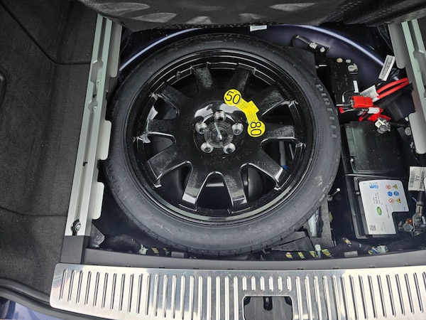 Used Jaguar XF 2015 for sale - 75719676: Photo 43