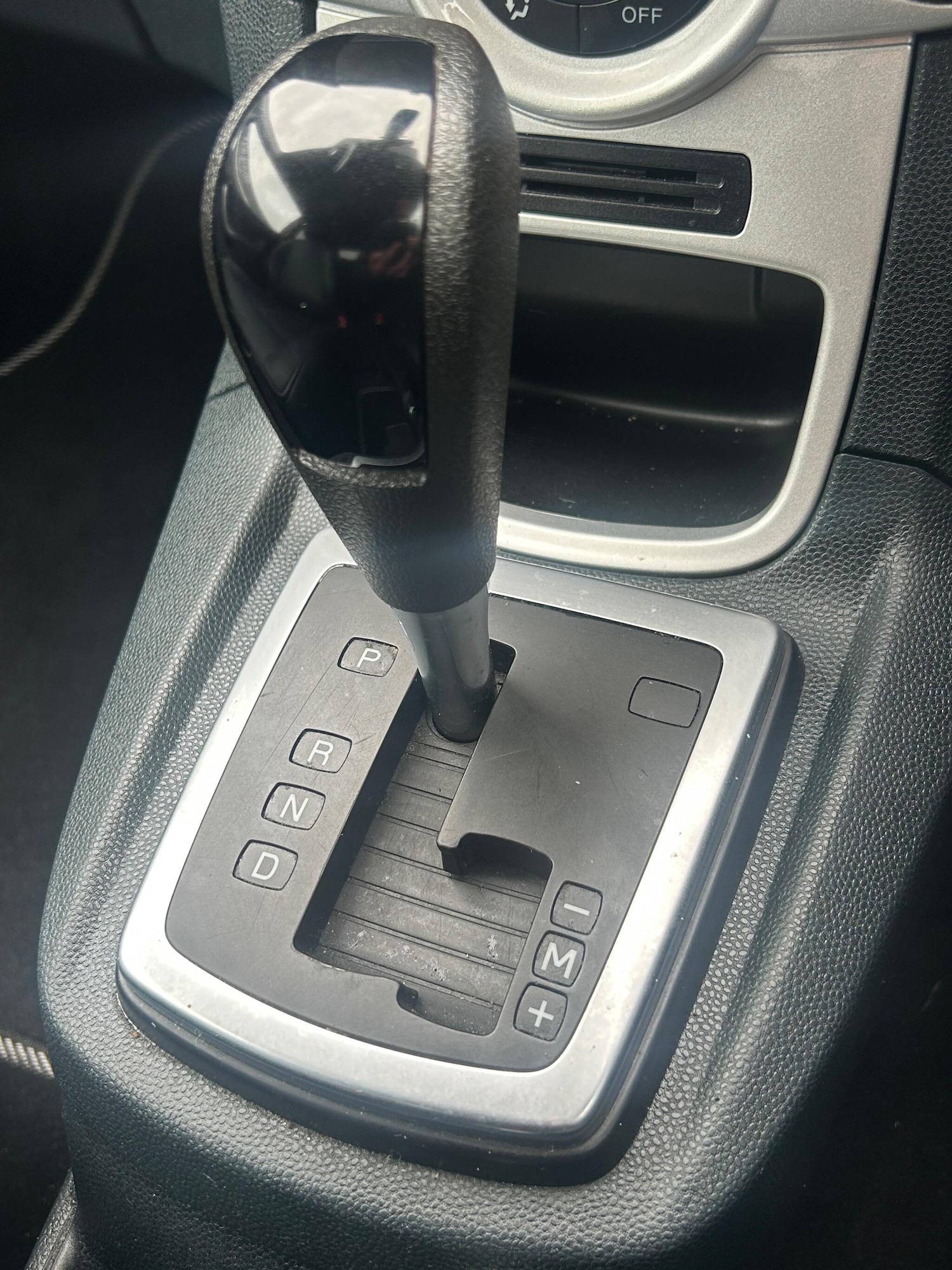 Used Ford Fiesta 2010 for sale - 76512064: Photo 6