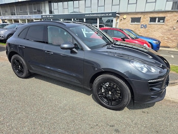 Used Porsche Macan 2016 for sale - 75507013: Photo