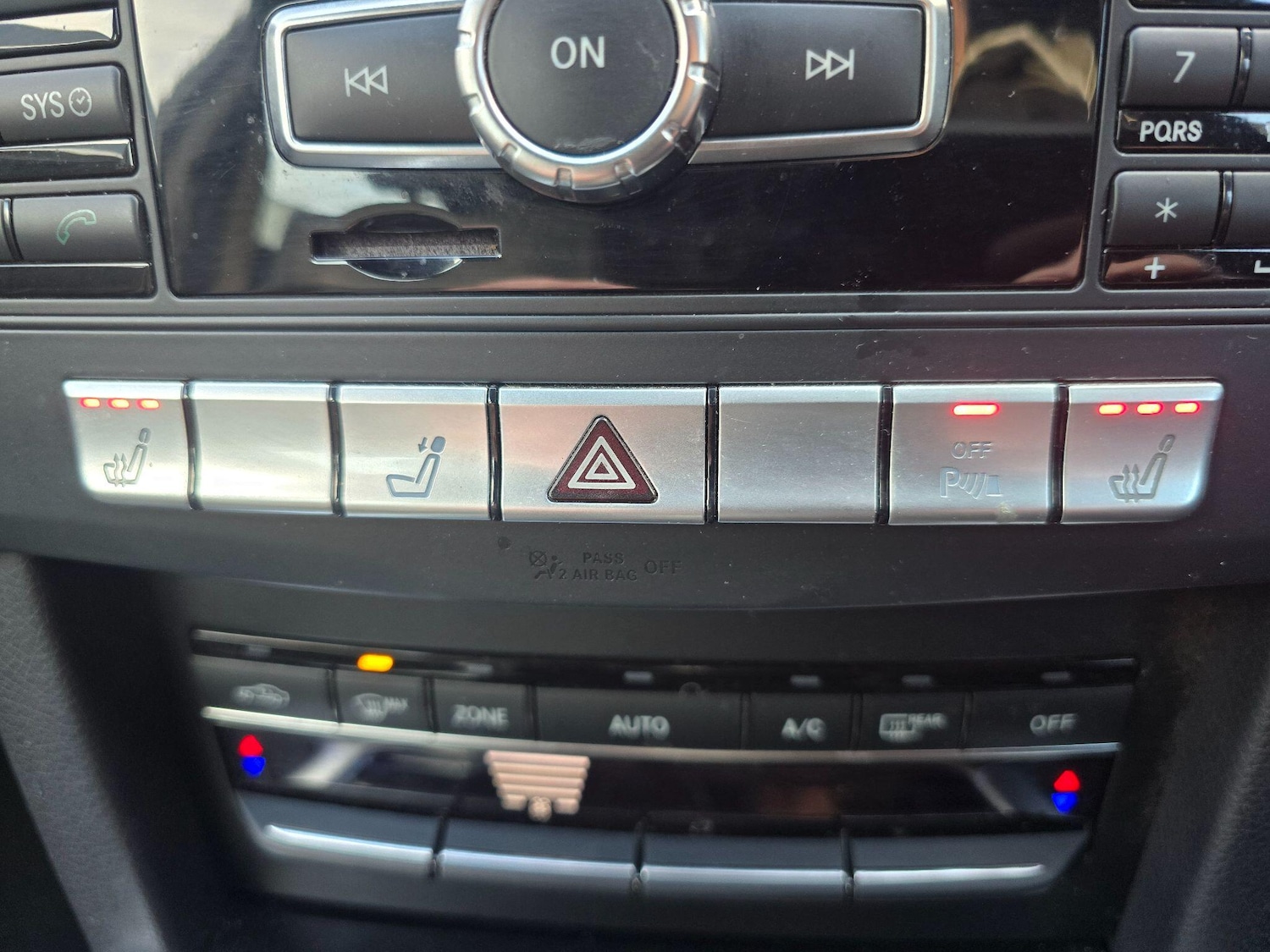 Used Mercedes-Benz E Class 2014 for sale - 77215524: Photo 22