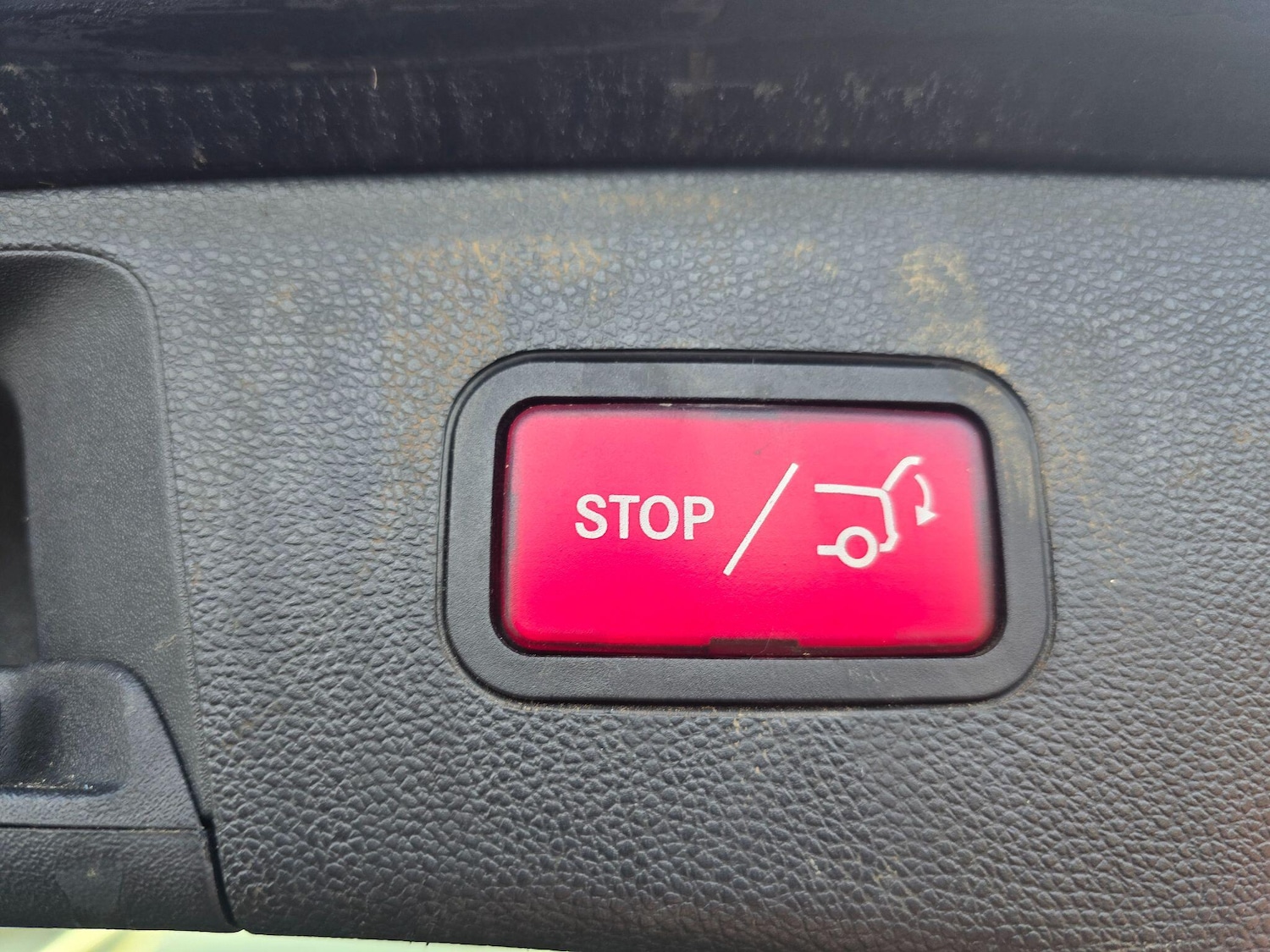 Used Mercedes-Benz E Class 2014 for sale - 77215524: Photo 37