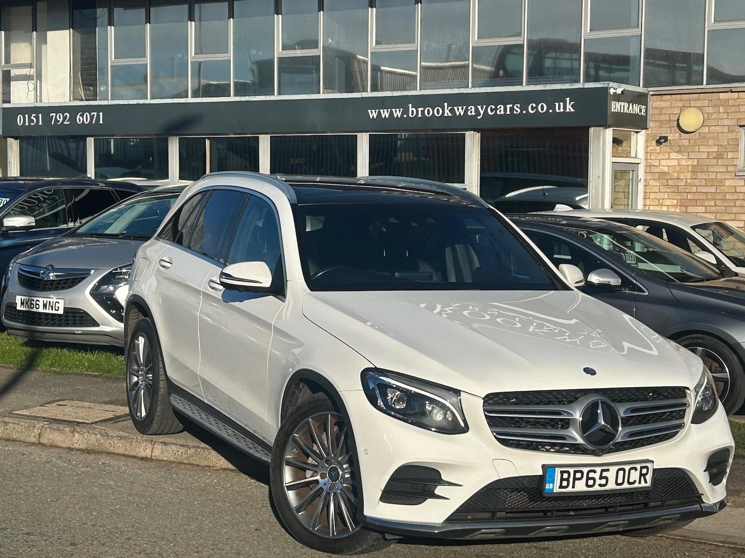 Used Mercedes-Benz GLC 2016 for sale - 76657018: Photo 4