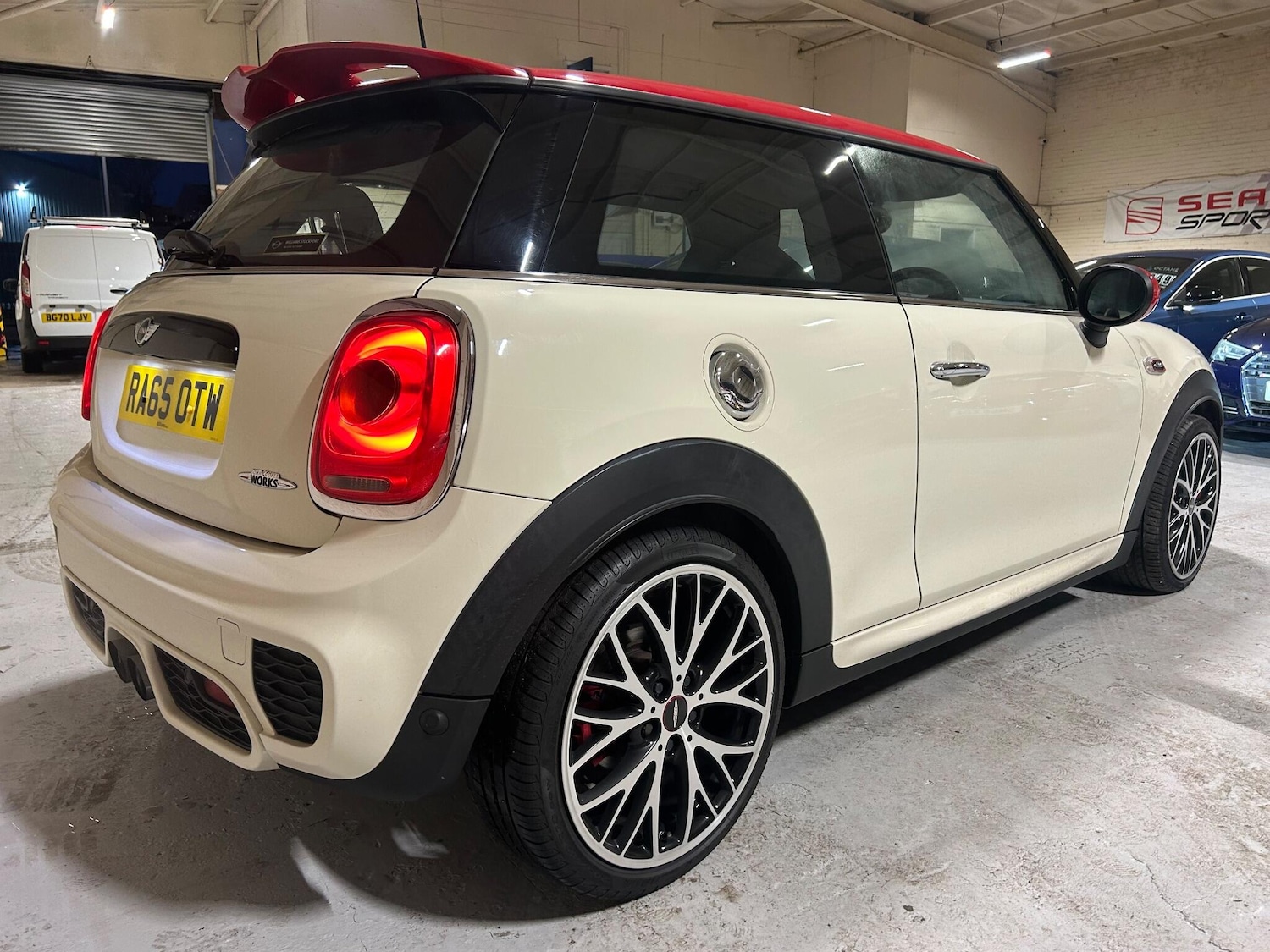 Used MINI Hatch 2015 for sale - 77215333: Photo 2