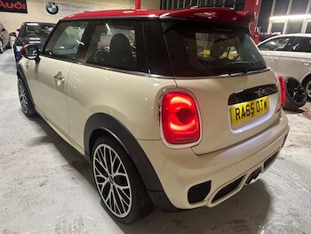 Used MINI Hatch 2015 for sale - 77215333: Photo
