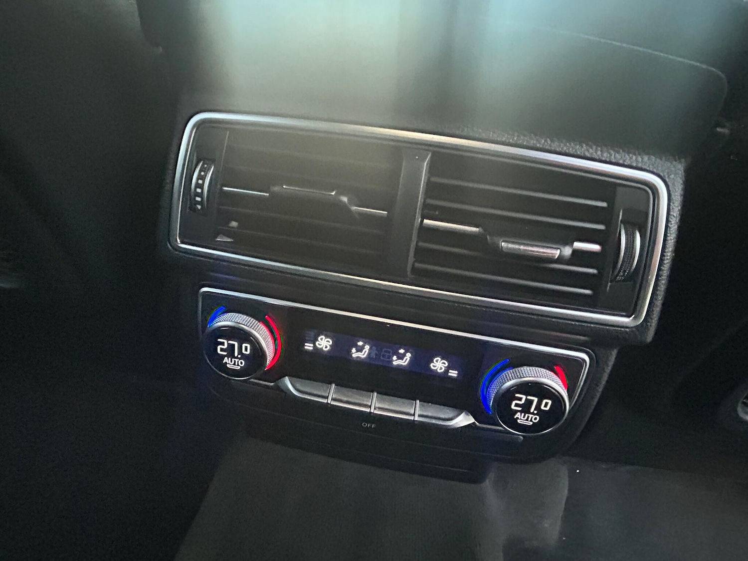 Used Audi Q7 2015 for sale - 76620578: Photo 20