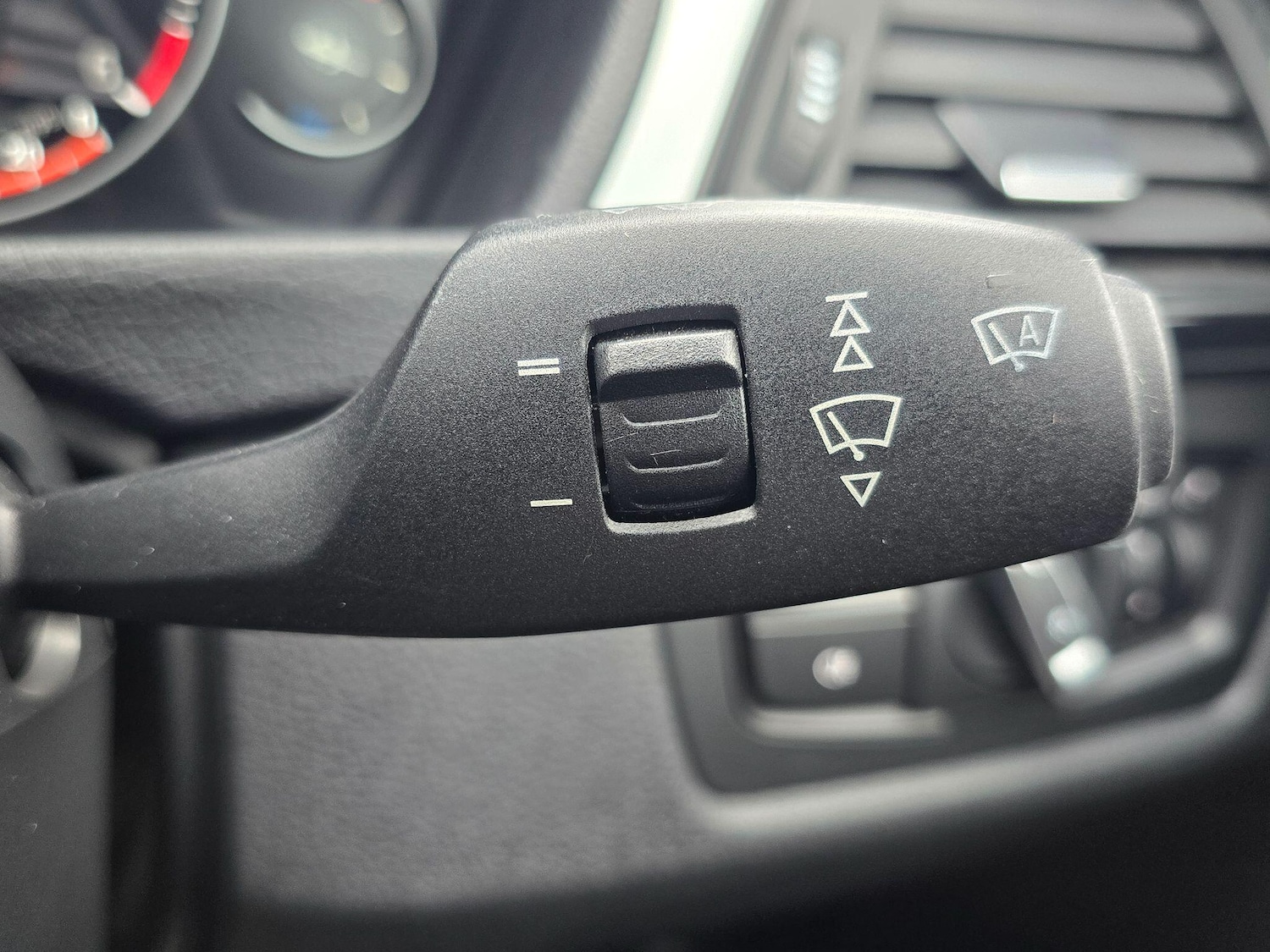 Used BMW 3 Series 2014 for sale - 78086601: Photo 32