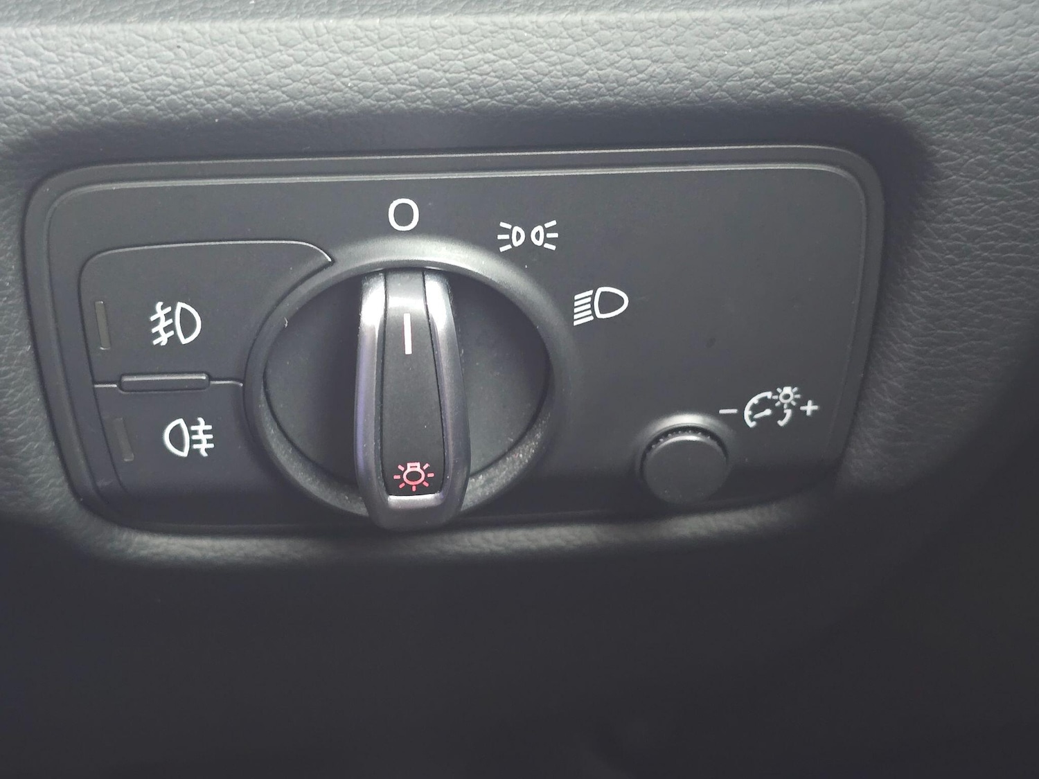 Used Audi A3 2013 for sale - 77455018: Photo 31