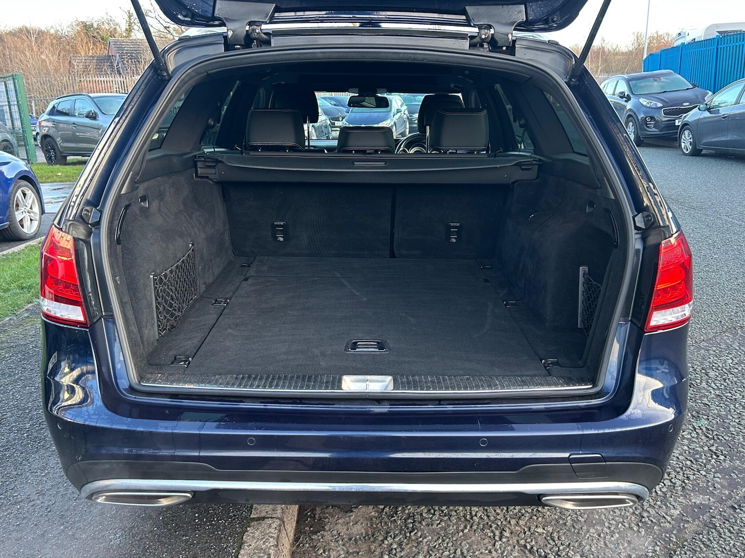 Used Mercedes-Benz E Class 2015 for sale - 77163361: Photo 16