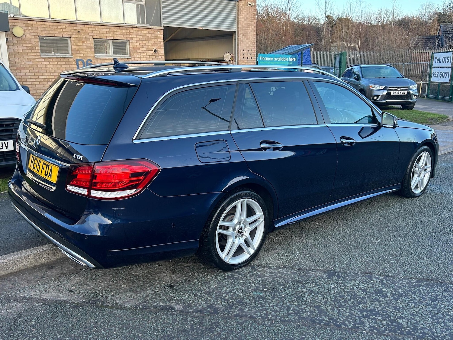 Used Mercedes-Benz E Class 2015 for sale - 77163361: Photo 5