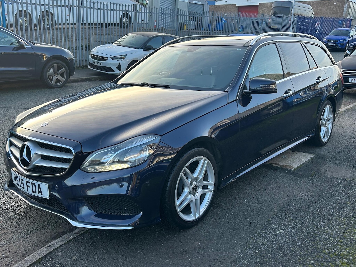 Used Mercedes-Benz E Class 2015 for sale - 77163361: Photo 7