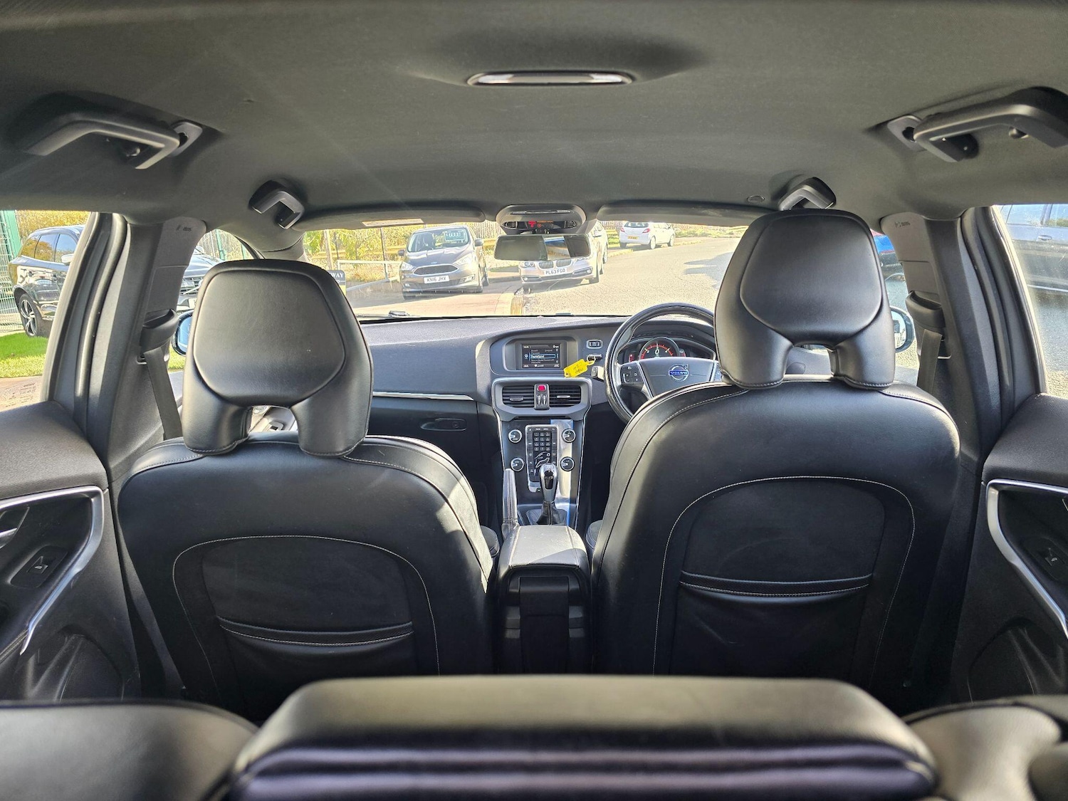 Used Volvo V40 2014 for sale - 76398872: Photo 32