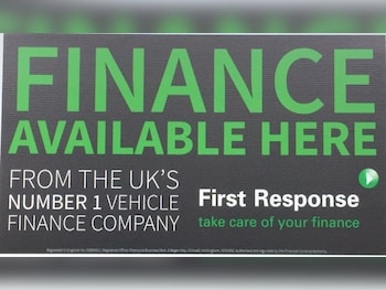 Used Volvo V40 2014 for sale - 76398872: Photo