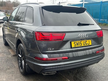 Used Audi Q7 2015 for sale - 77807893: Photo