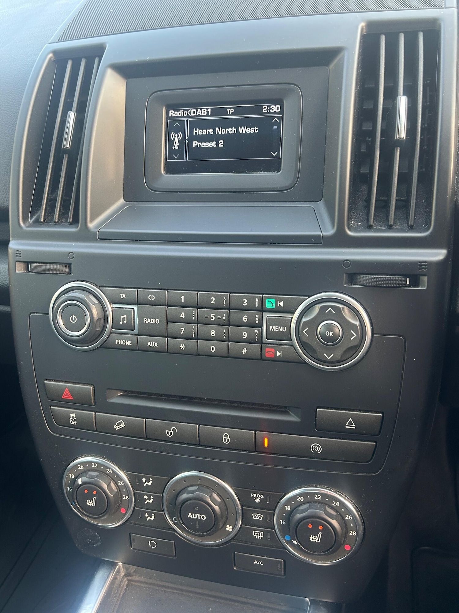 Used Land Rover Freelander 2014 for sale - 76512956: Photo 24