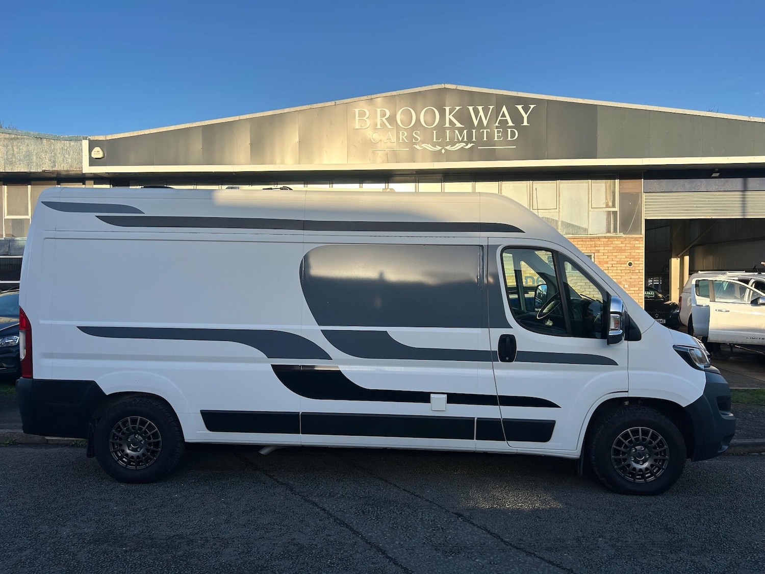 Used Peugeot Boxer 2019 for sale - 77396704: Photo 2