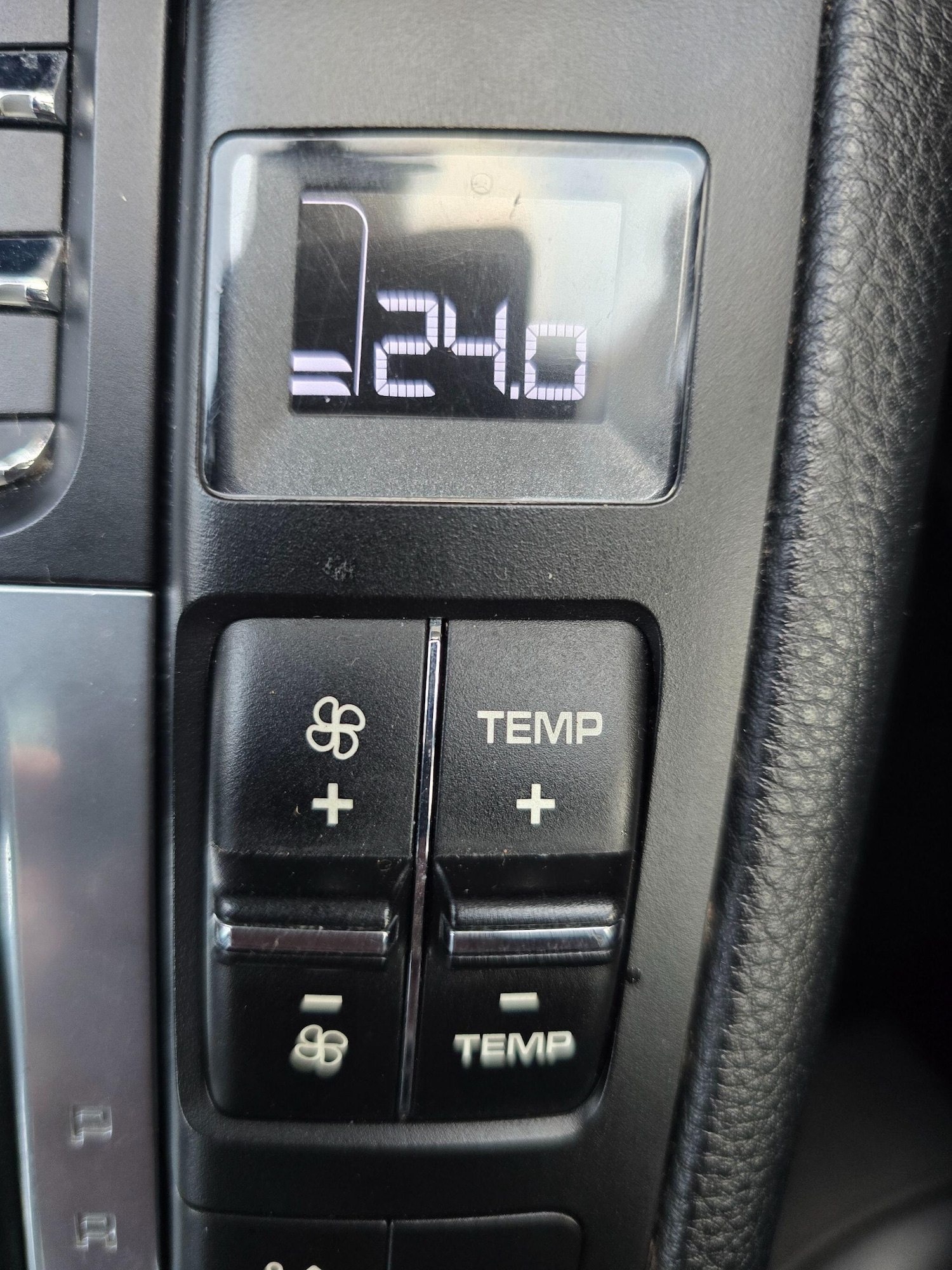 Used Porsche Macan 2018 for sale - 77074893: Photo 28