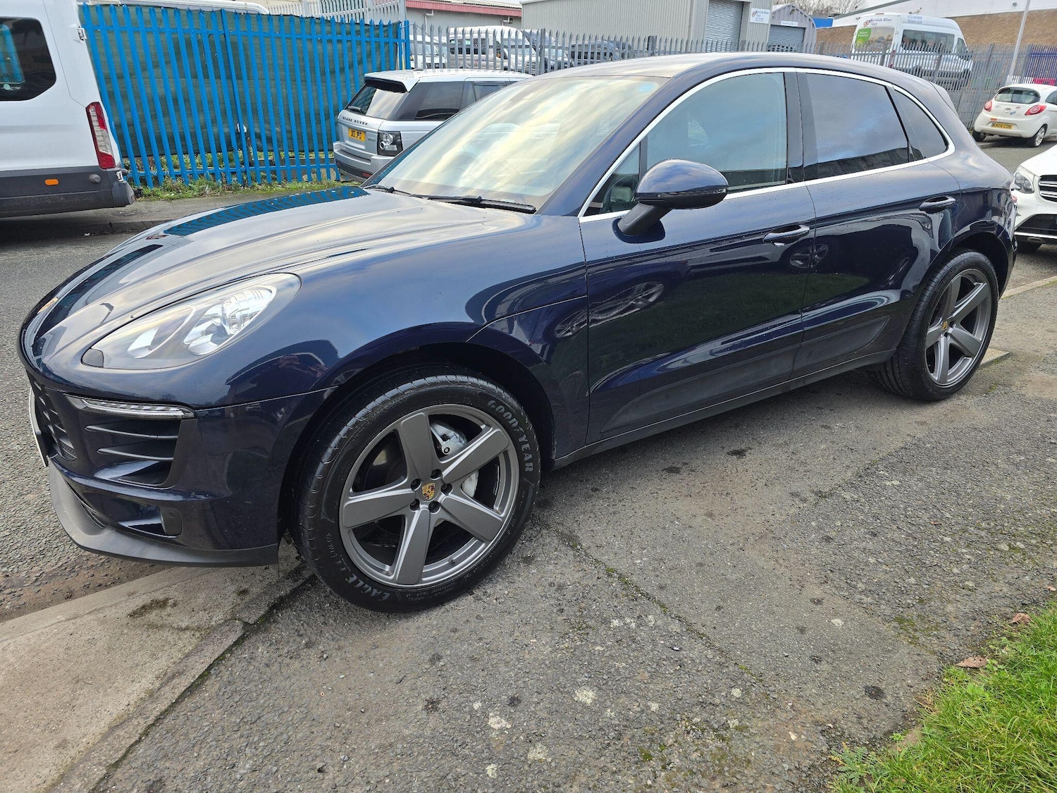 Used Porsche Macan 2018 for sale - 77074893: Photo 8