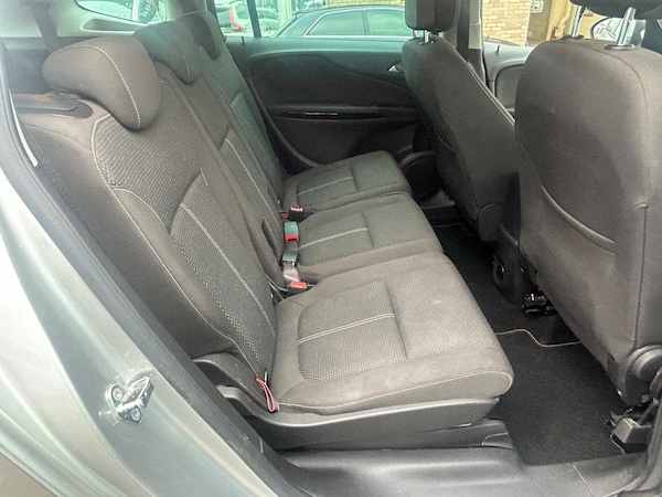Used Vauxhall Zafira Tourer 2016 for sale - 76284237: Photo 11