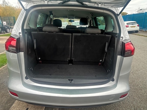 Used Vauxhall Zafira Tourer 2016 for sale - 76284237: Photo 12