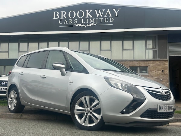Used Vauxhall Zafira Tourer 2016 for sale - 76284237: Photo 1