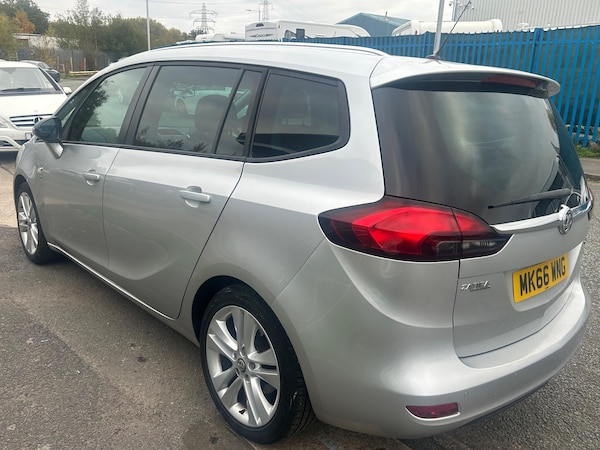 Used Vauxhall Zafira Tourer 2016 for sale - 76284237: Photo 9