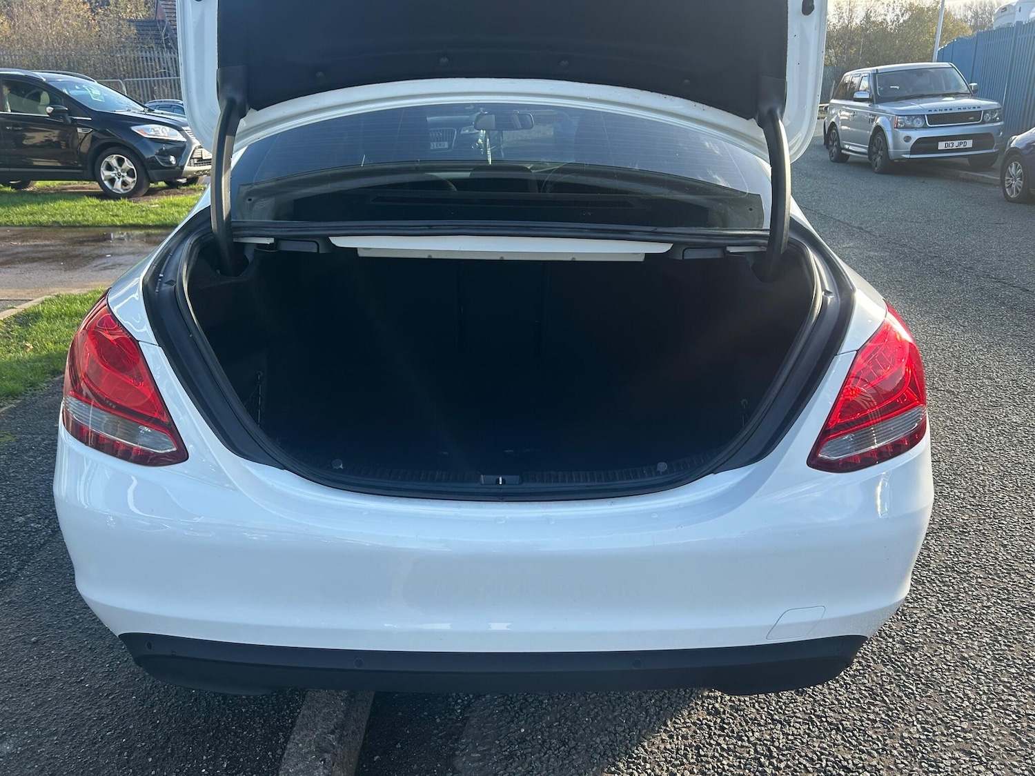 Used Mercedes-Benz C Class 2016 for sale - 76634265: Photo 22